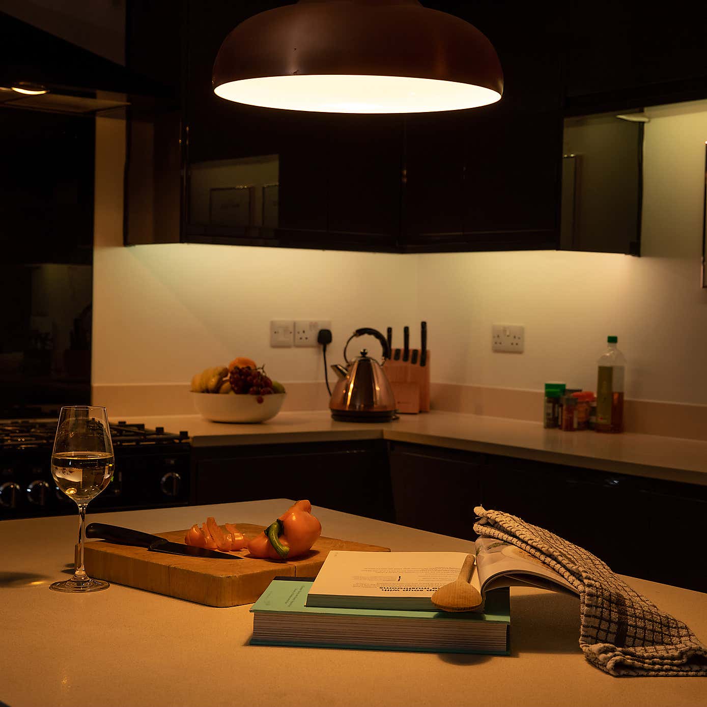 Carousel zoom image position 3 of 8