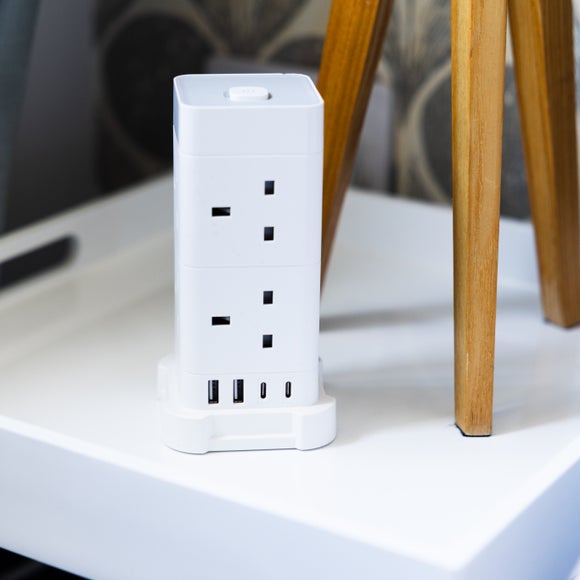 8 Way Extension Socket with 4 USB Ports