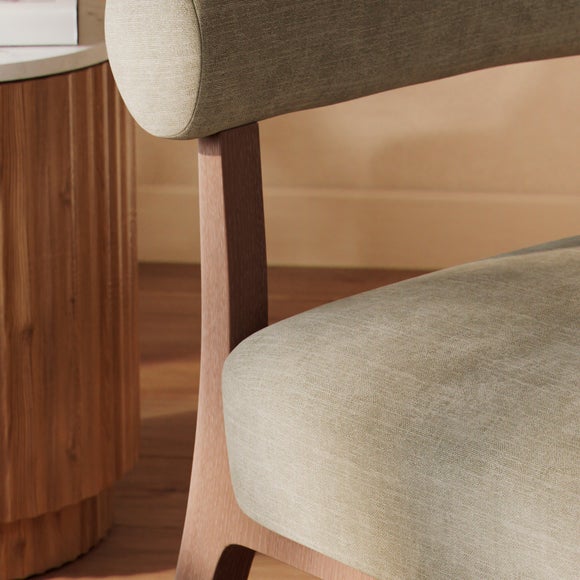 Carousel navigation image position 3 of 8