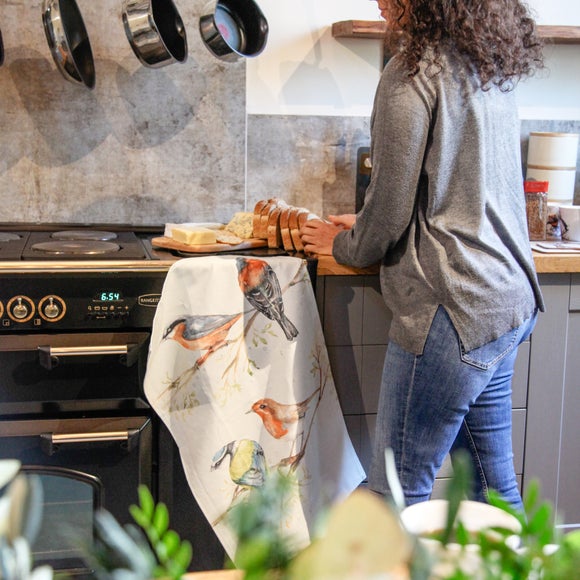 Carousel navigation image position 5 of 7