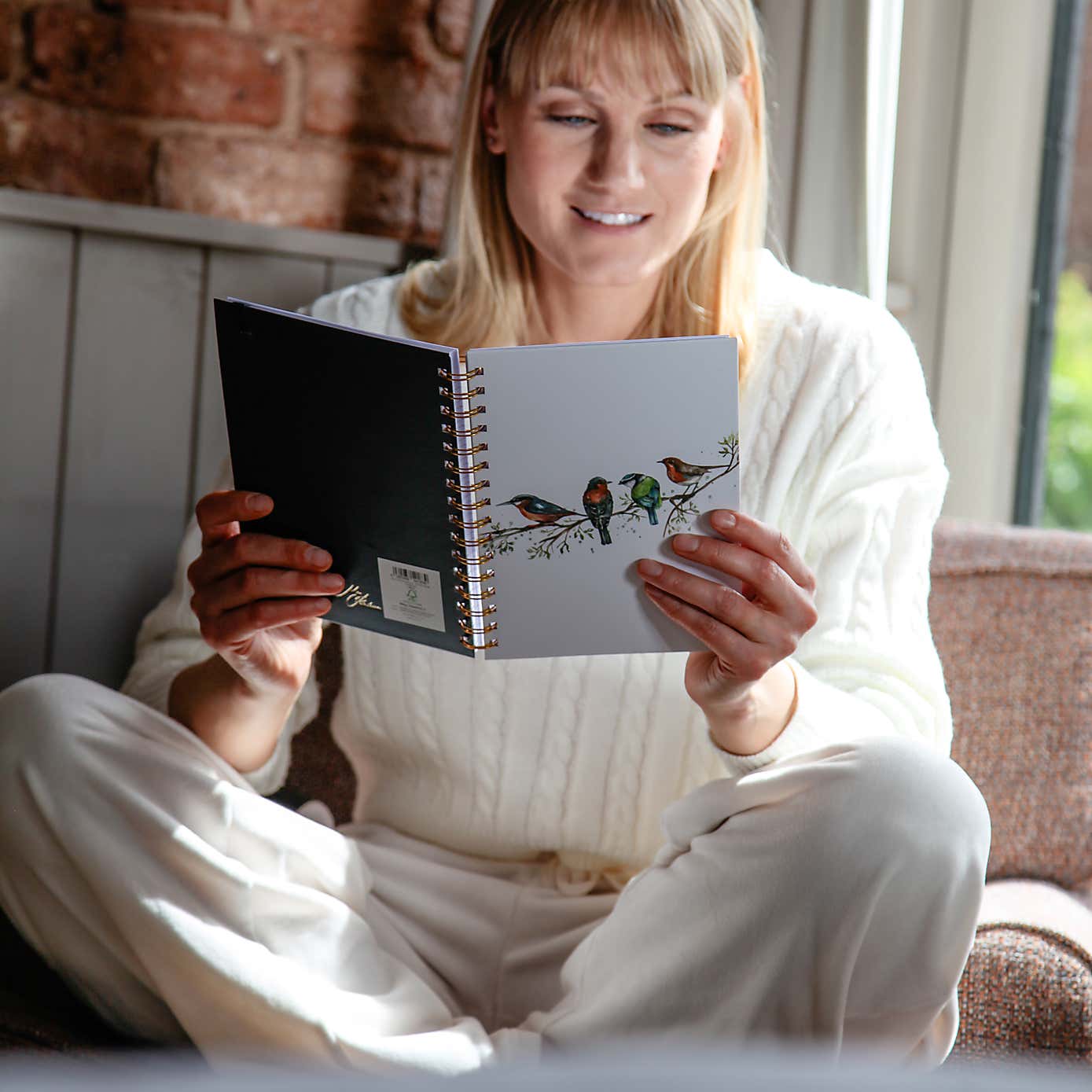 Carousel zoom image position 2 of 4