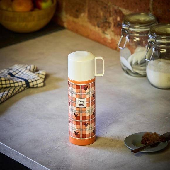 Carousel navigation image position 2 of 7