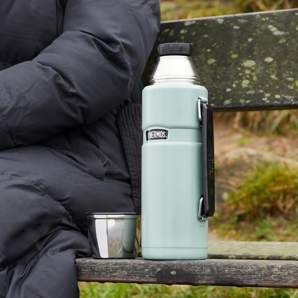 Carousel navigation image position 2 of 3