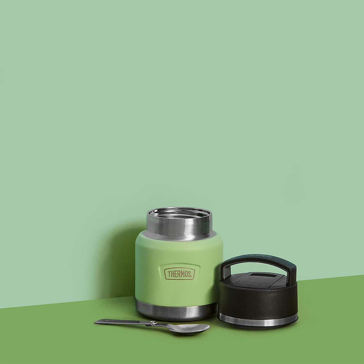 Carousel zoom image position 2 of 7