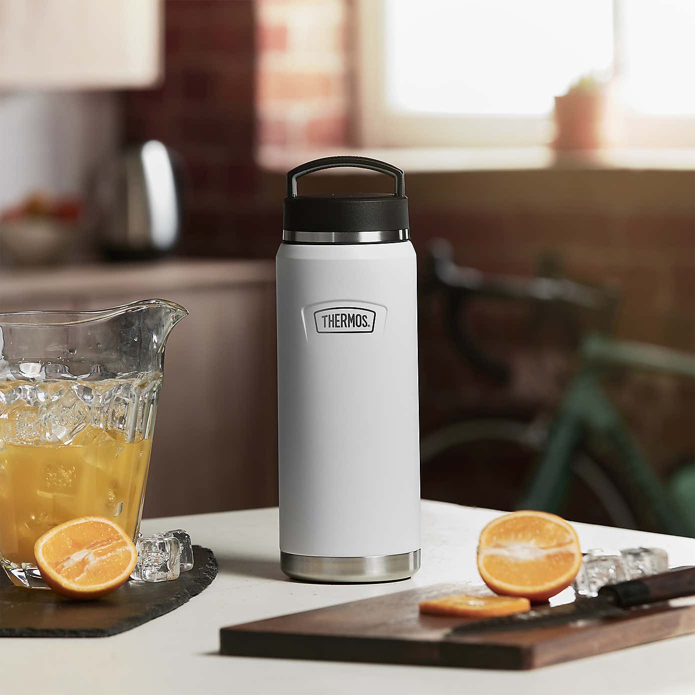 Carousel zoom image position 2 of 6