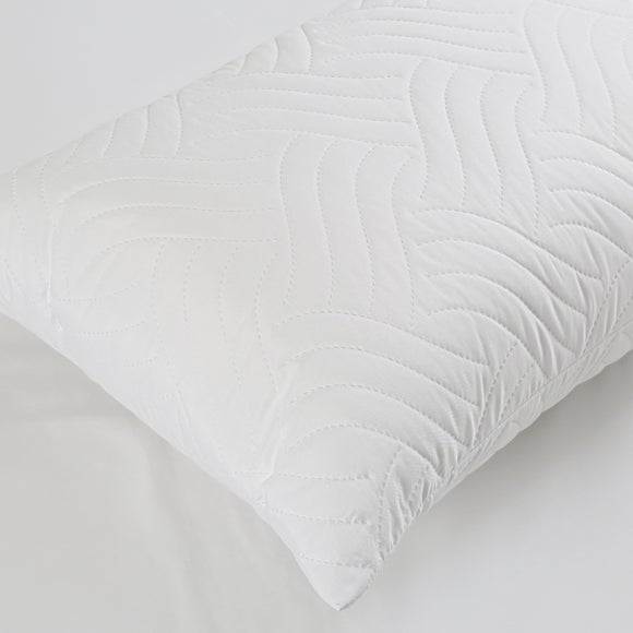 Carousel navigation image position 2 of 3