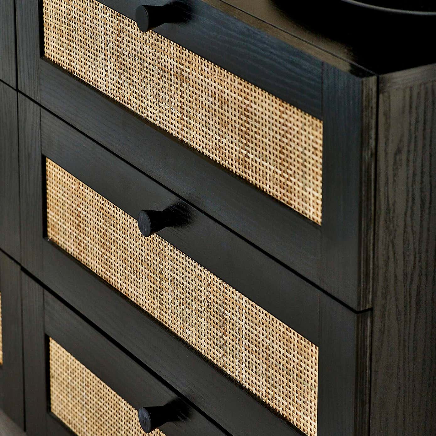 Carousel zoom image position 4 of 8