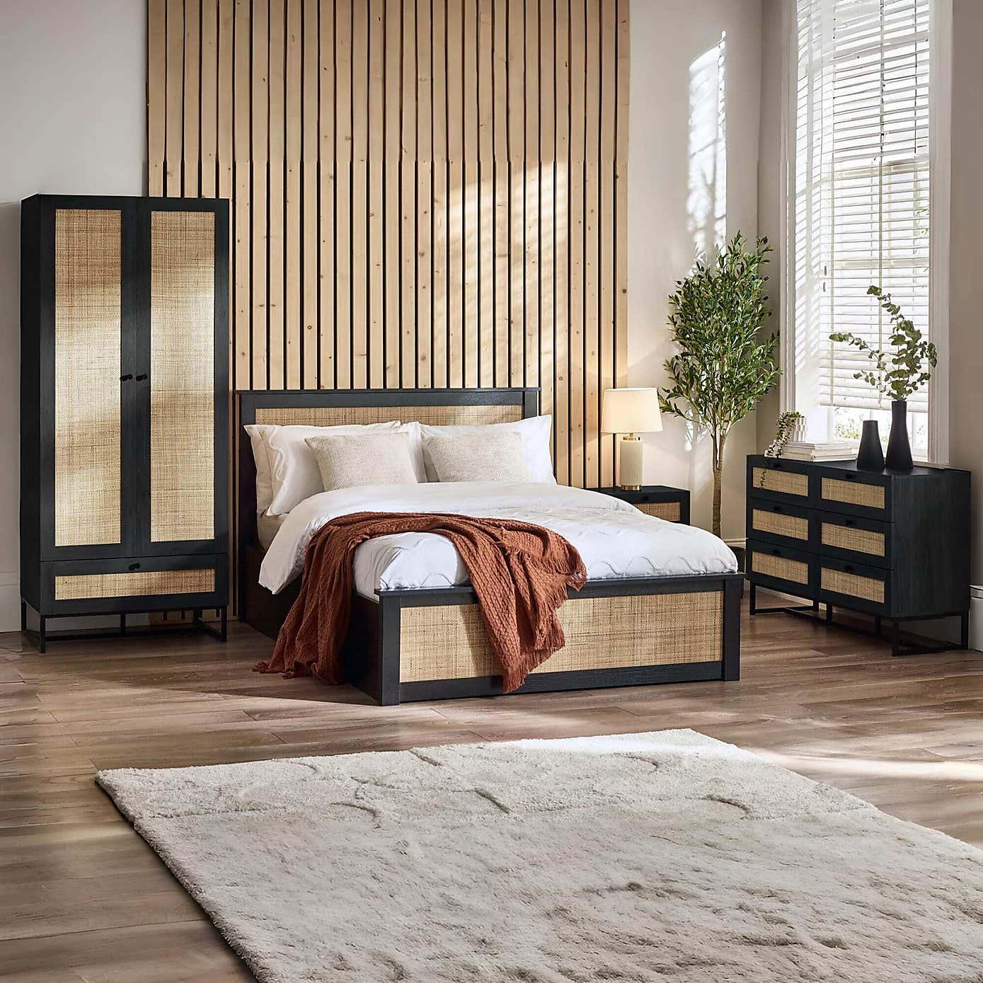 Carousel zoom image position 7 of 8