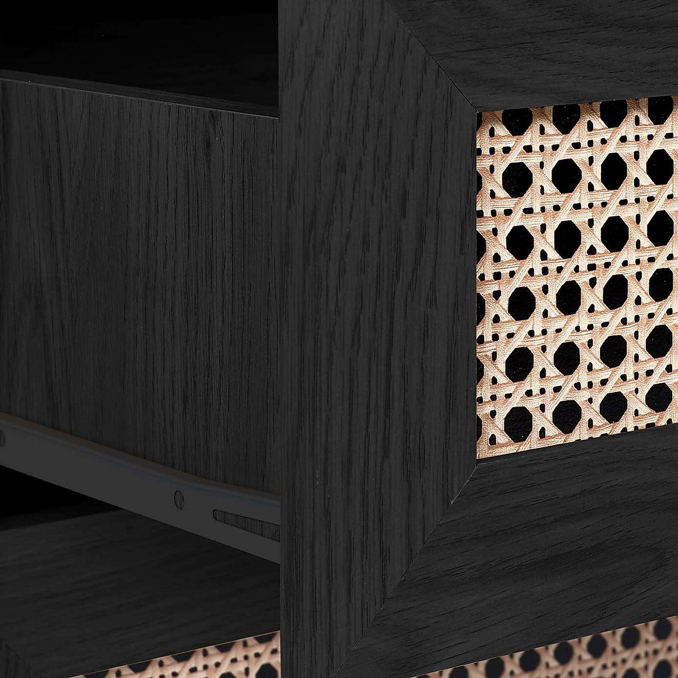 Carousel zoom image position 4 of 9