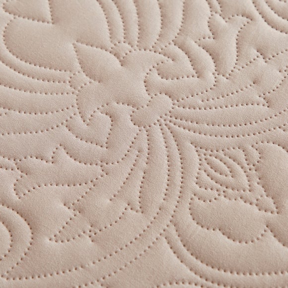 Carousel navigation image position 3 of 5