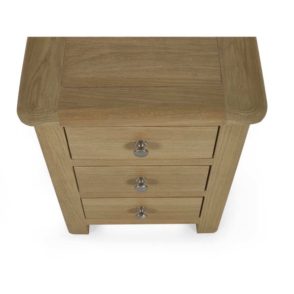 Carousel navigation image position 5 of 8