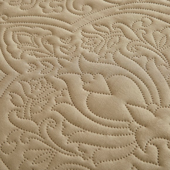 Carousel navigation image position 3 of 5