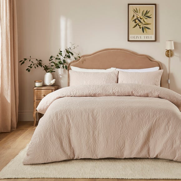 Photo of pinsonic microfibre duvet cover & pillowcase set