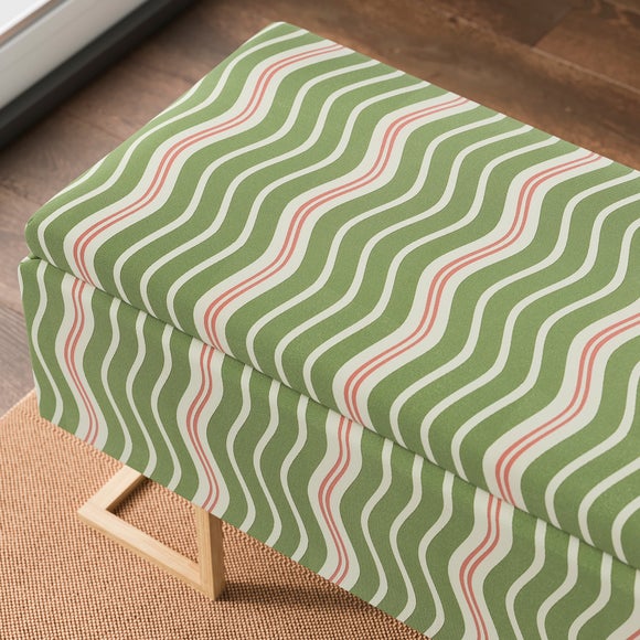 Carousel navigation image position 3 of 8