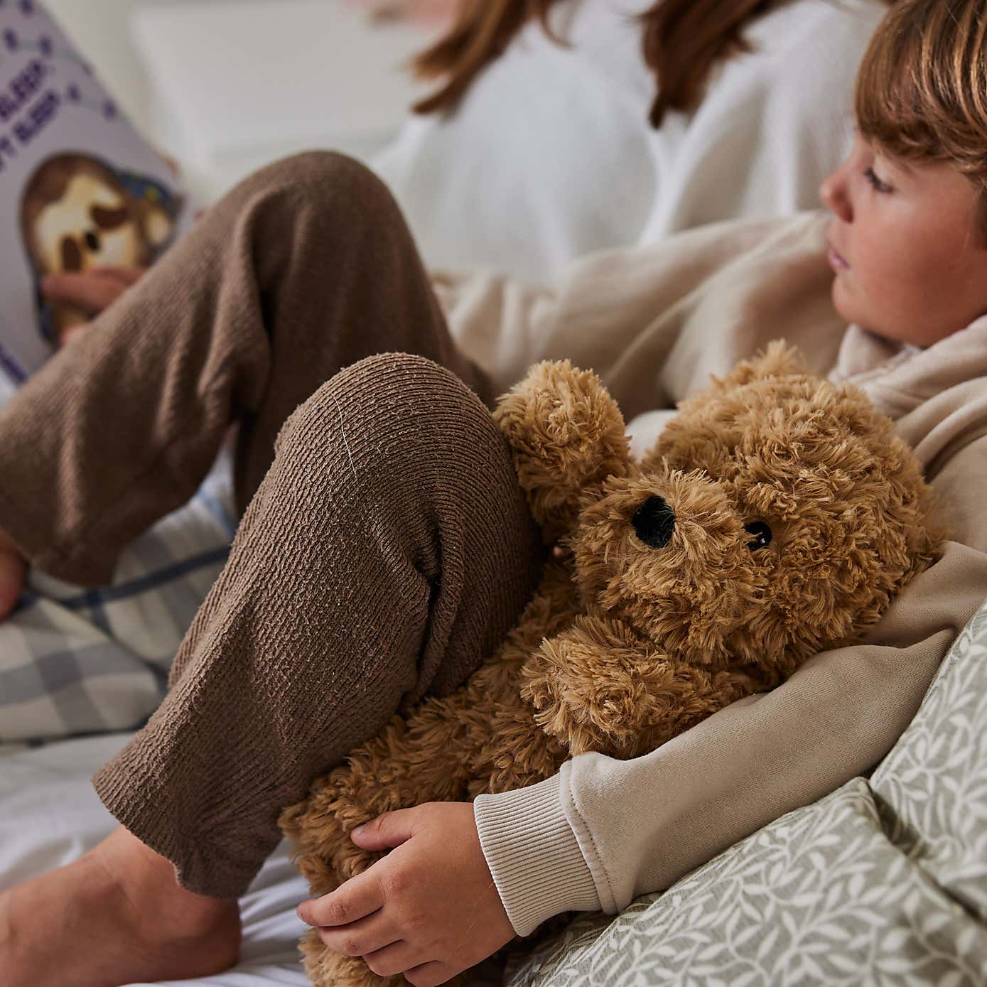 Carousel zoom image position 5 of 5