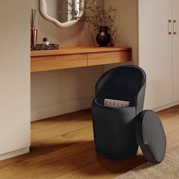 Carousel navigation image position 2 of 8