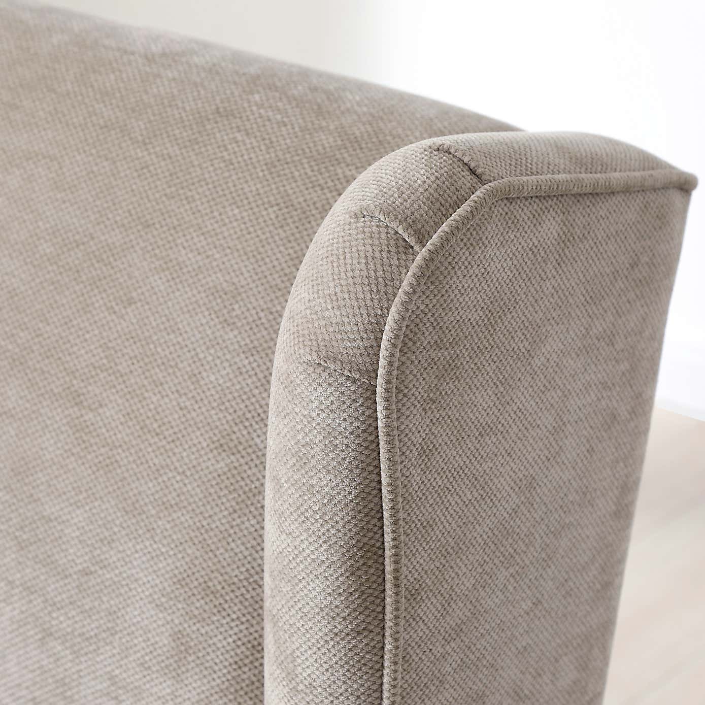 Carousel zoom image position 3 of 9