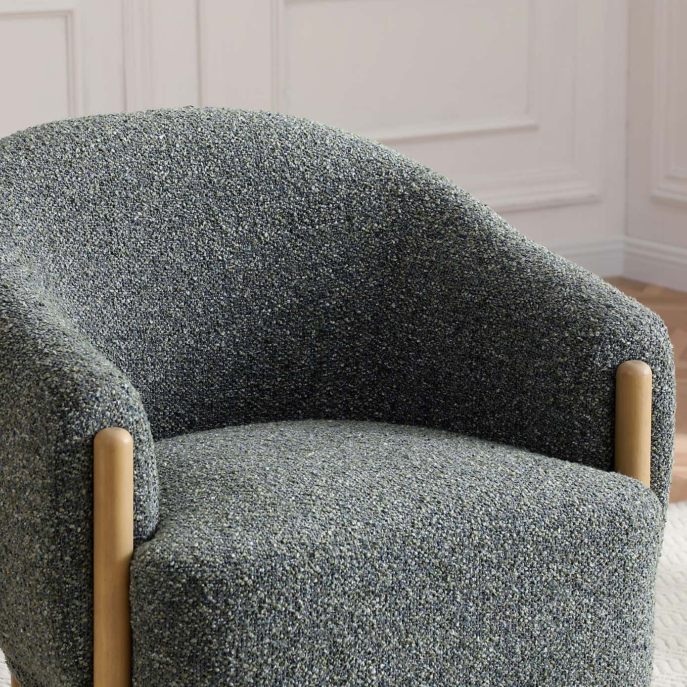 Carousel zoom image position 3 of 9