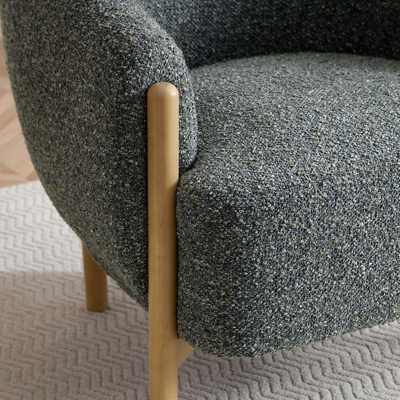 Carousel zoom image position 4 of 9