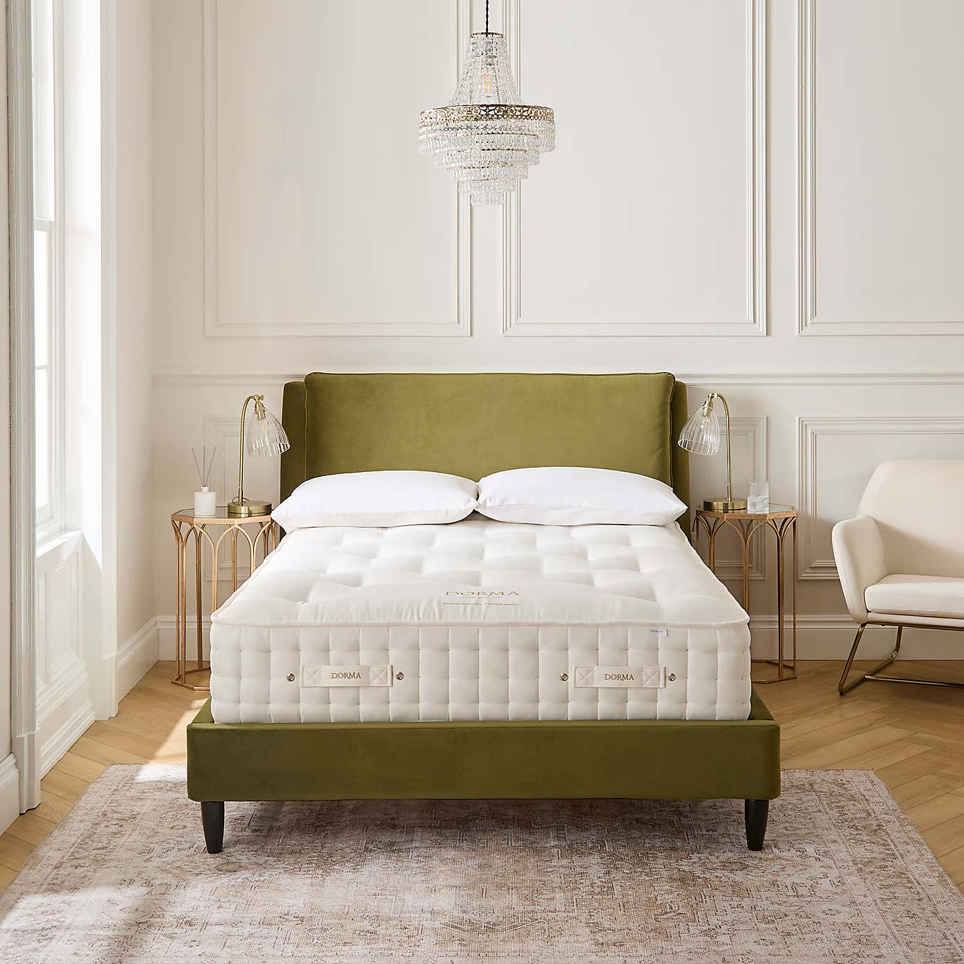 Carousel zoom image position 2 of 5