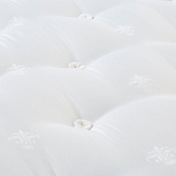 Carousel navigation image position 4 of 6