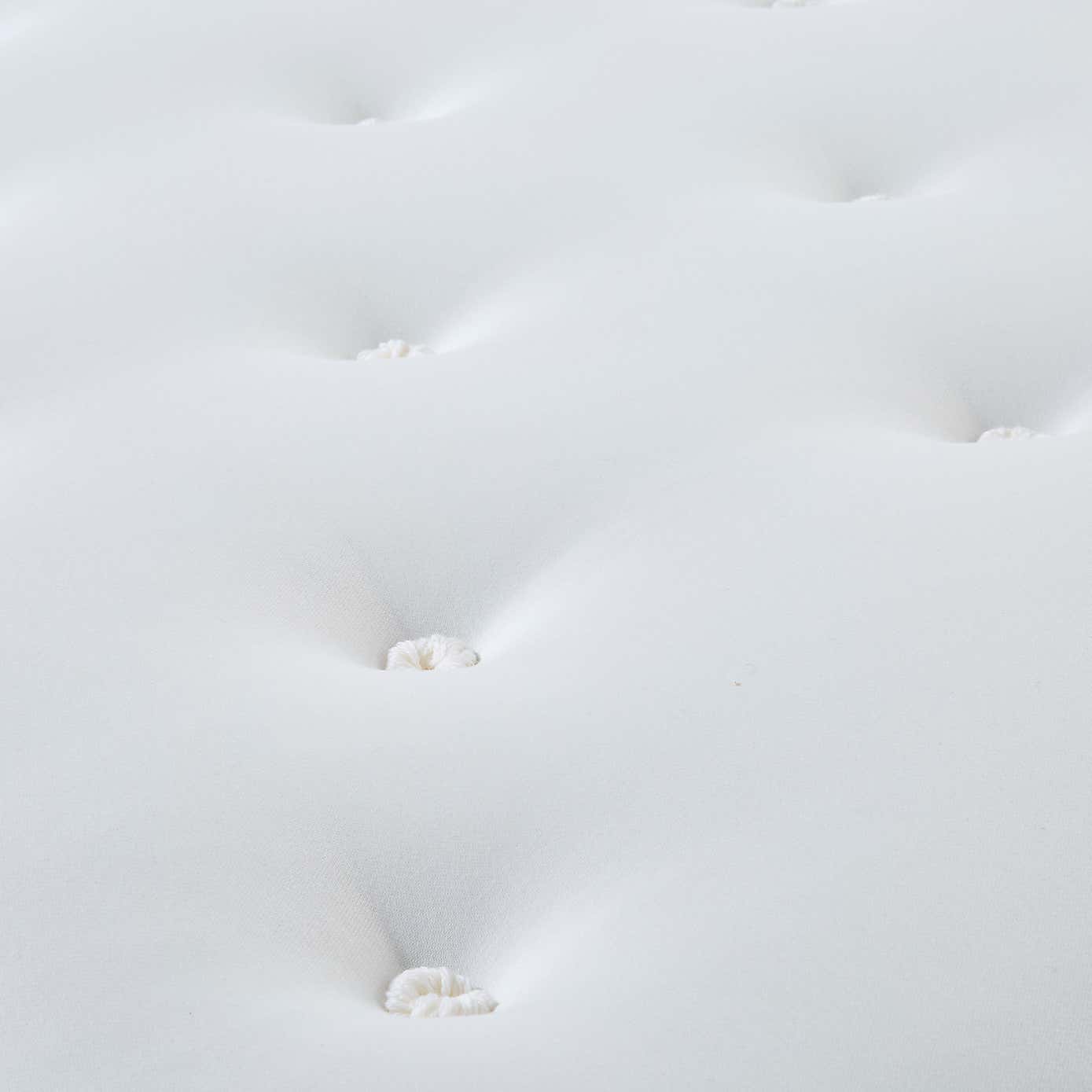 Carousel zoom image position 4 of 5