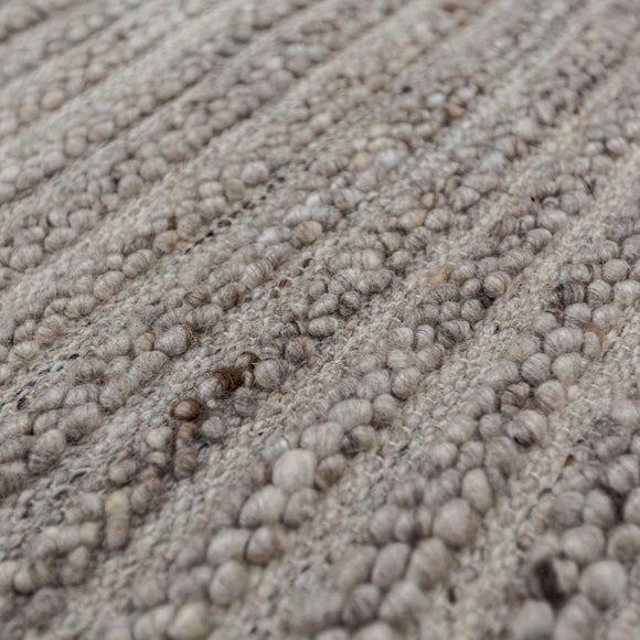 Carousel navigation image position 2 of 6