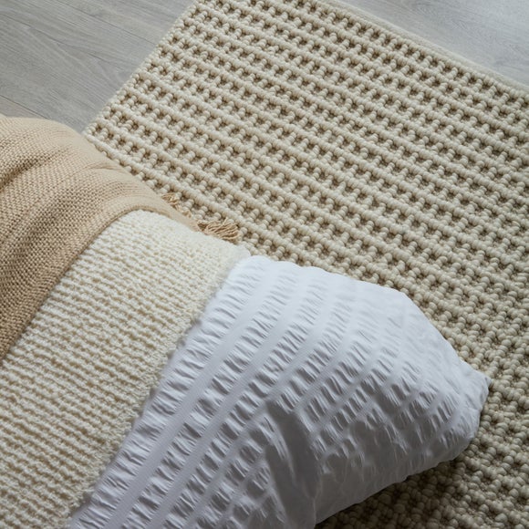 Carousel navigation image position 6 of 7