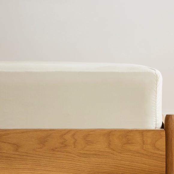 Carousel navigation image position 3 of 3