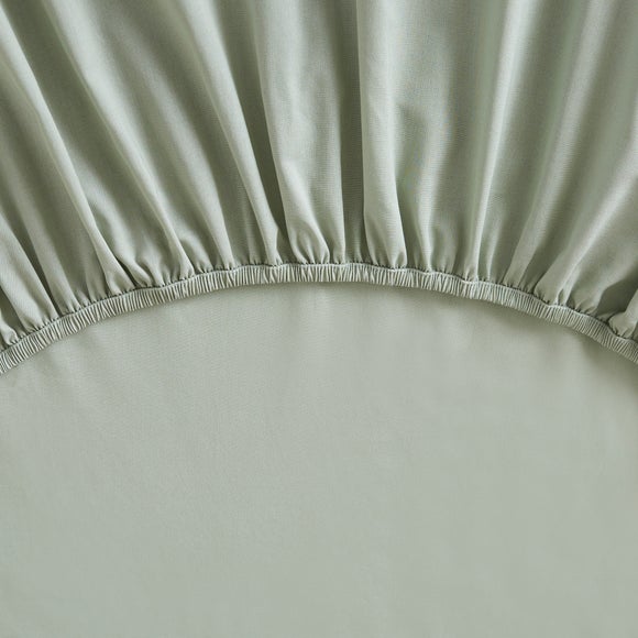 Carousel navigation image position 2 of 3