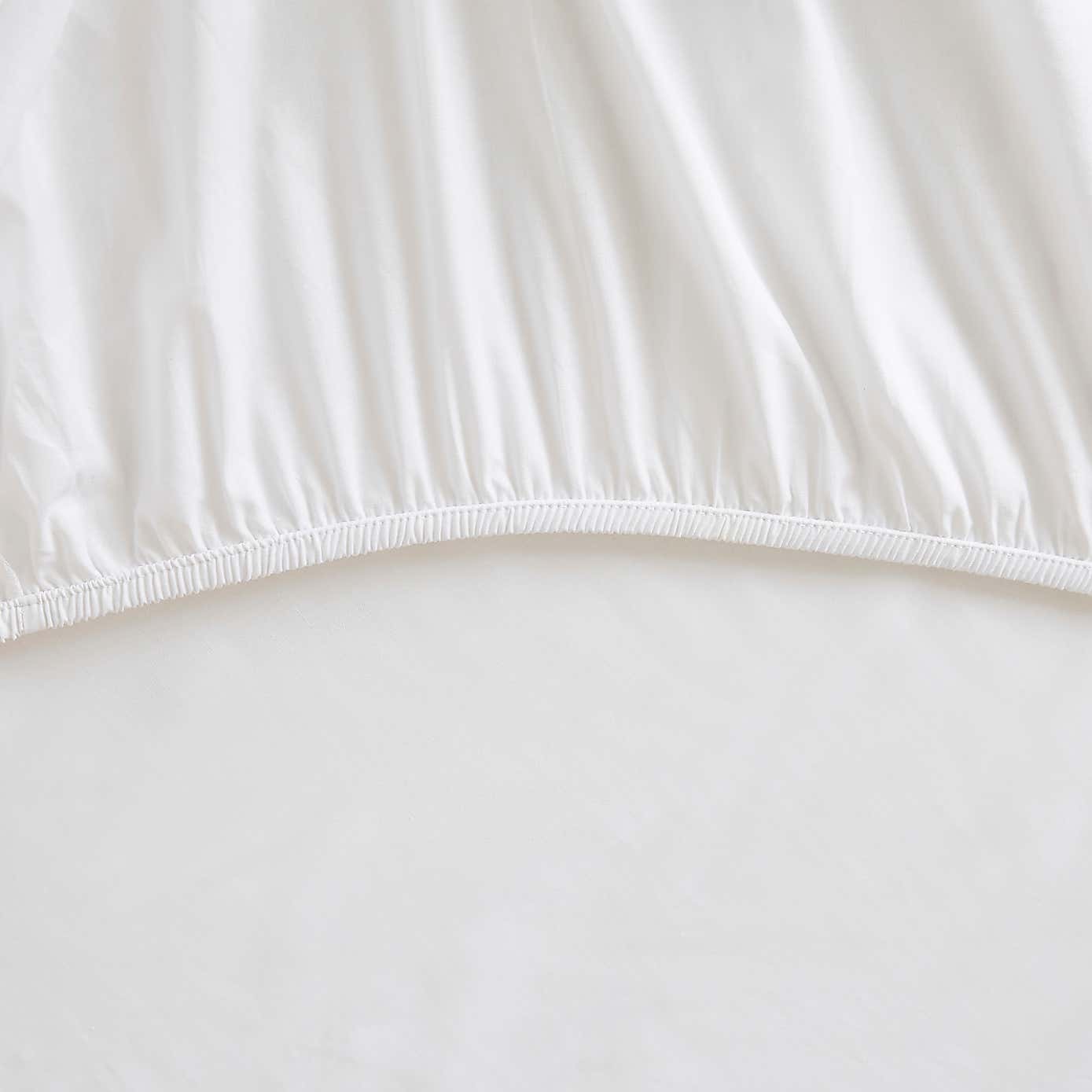 Carousel zoom image position 2 of 3