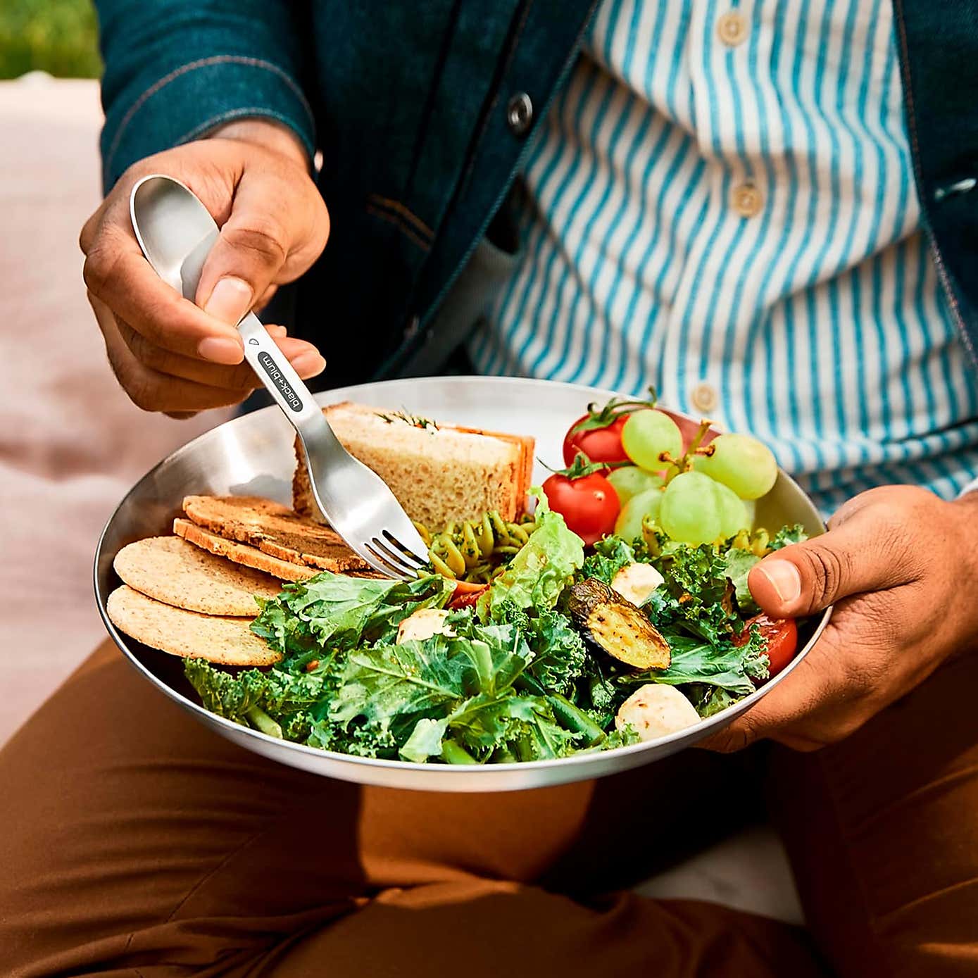 Carousel zoom image position 2 of 5