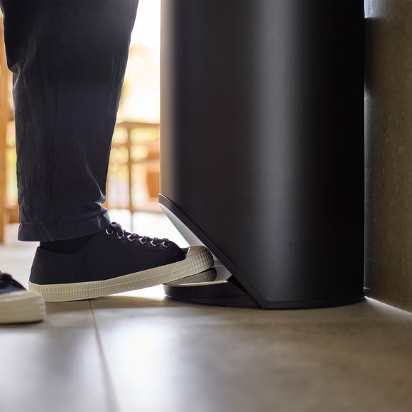 Carousel navigation image position 3 of 5