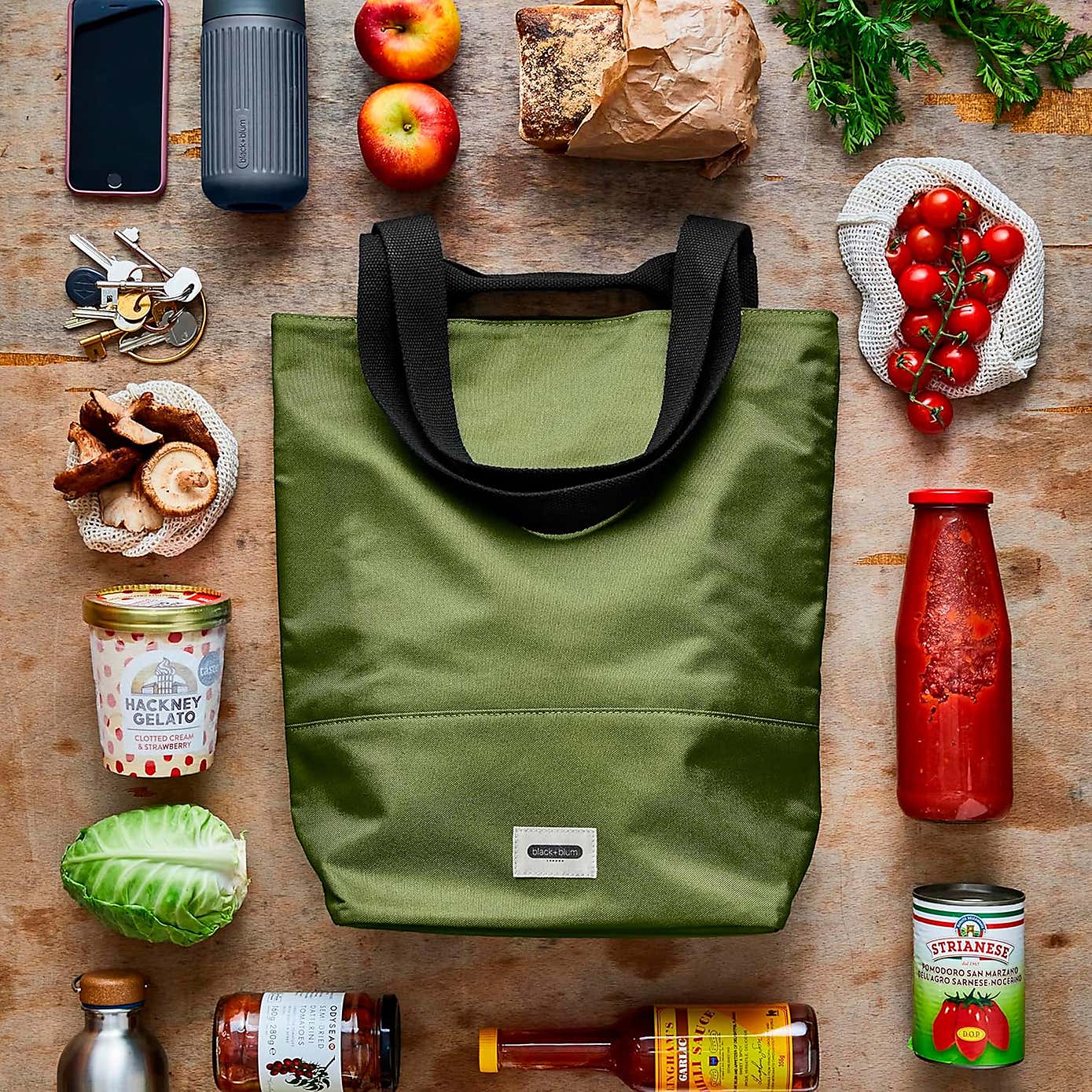 Carousel zoom image position 3 of 5