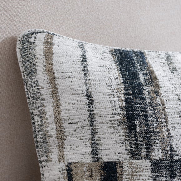 Carousel navigation image position 5 of 5