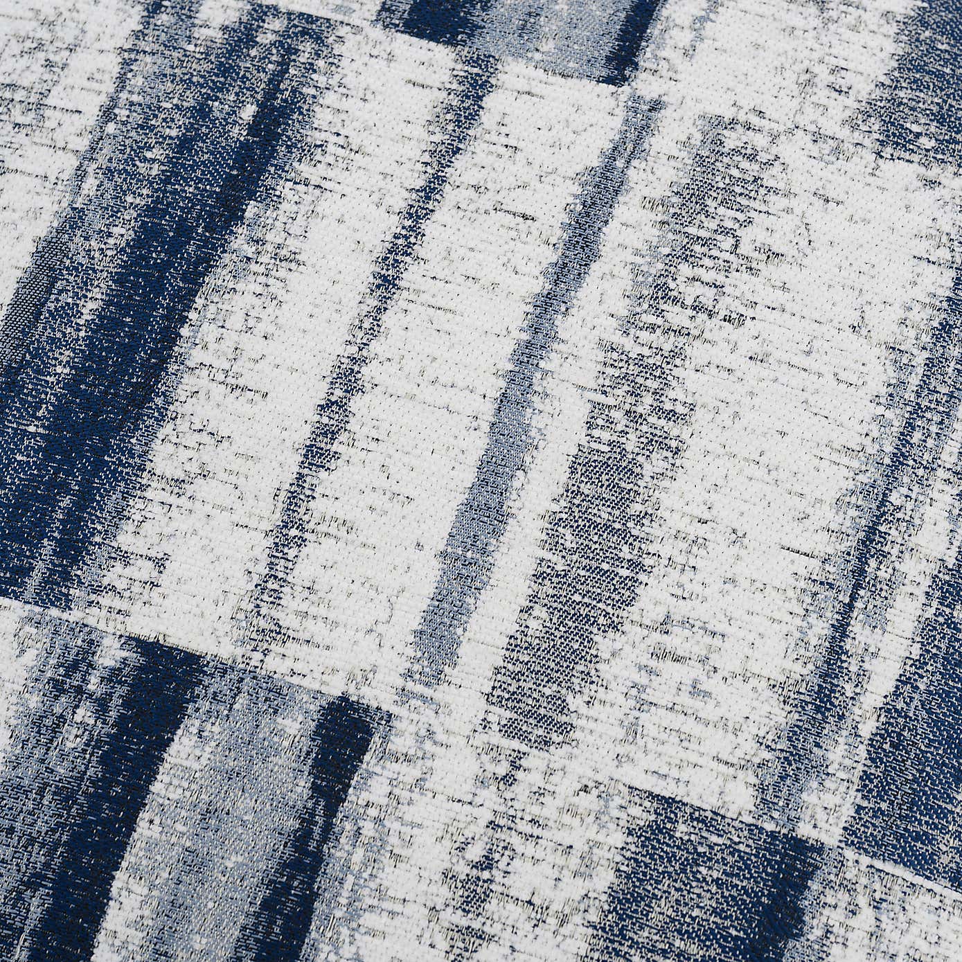 Carousel zoom image position 2 of 5