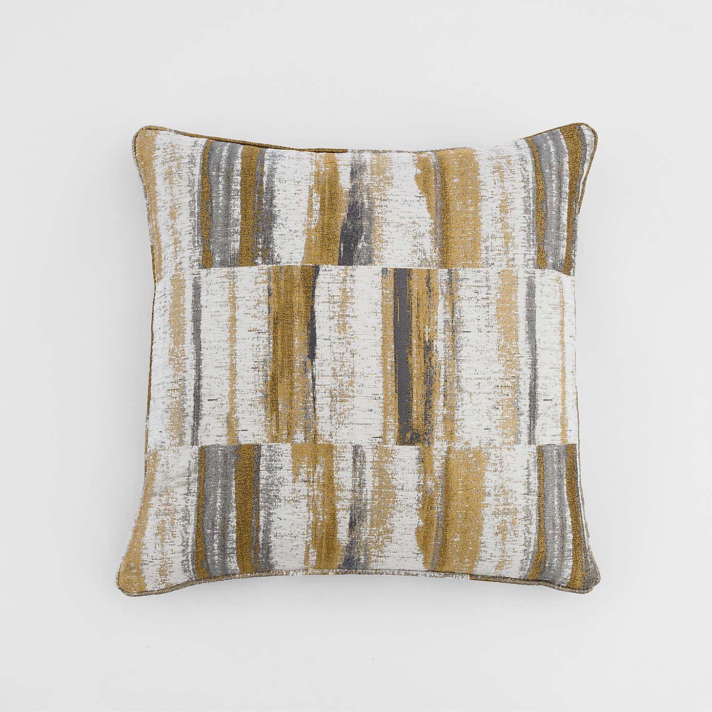 Carousel zoom image position 3 of 5