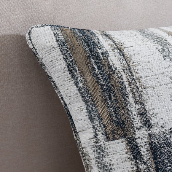 Carousel navigation image position 5 of 5