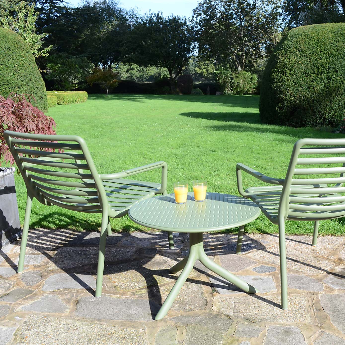 Carousel zoom image position 2 of 7