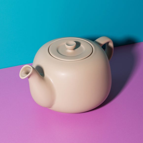 View La Cafetiere Classic 4 Cup Ceramic Teapot View La Cafetiere Classic 4 Cup Ceramic Teapot