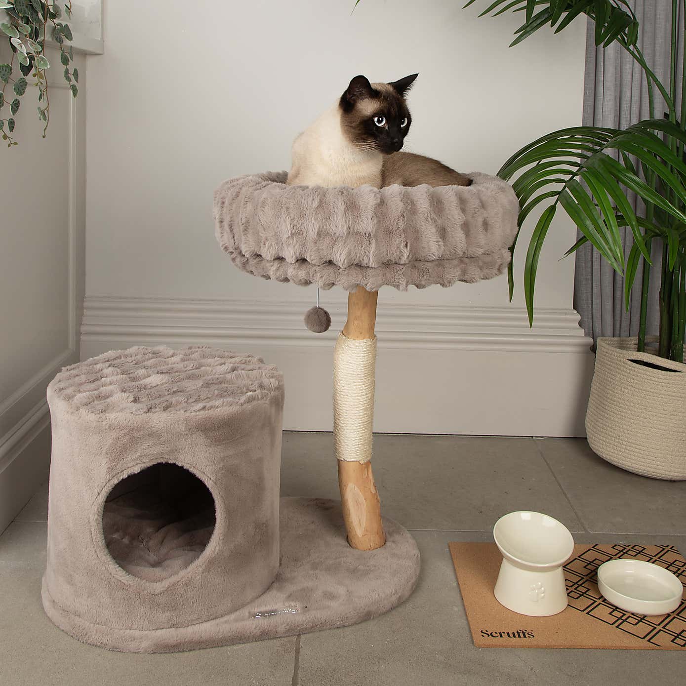 Carousel zoom image position 4 of 7