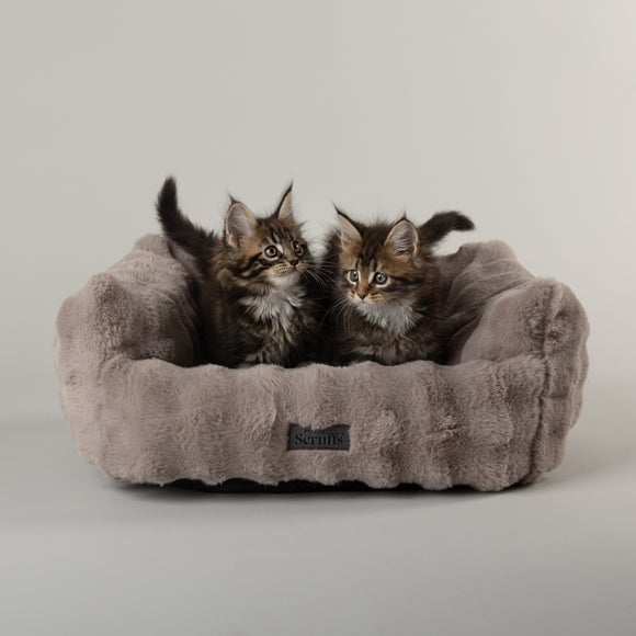 Carousel navigation image position 3 of 7