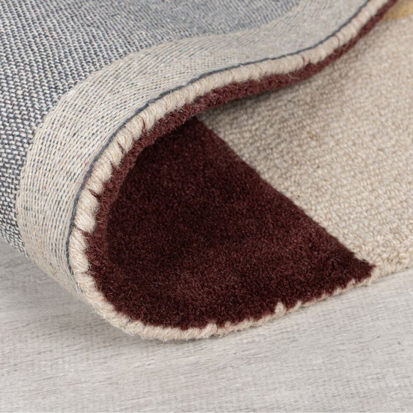 Carousel navigation image position 3 of 14