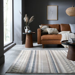 Everett Washable Global Rug