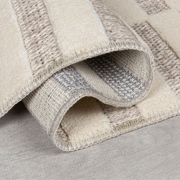 Carousel navigation image position 3 of 6