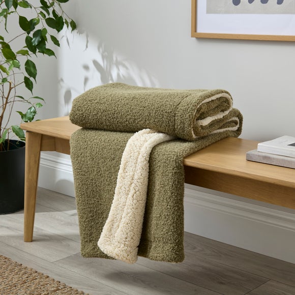 Mottled Sherpa Throw 130cm x 180cm