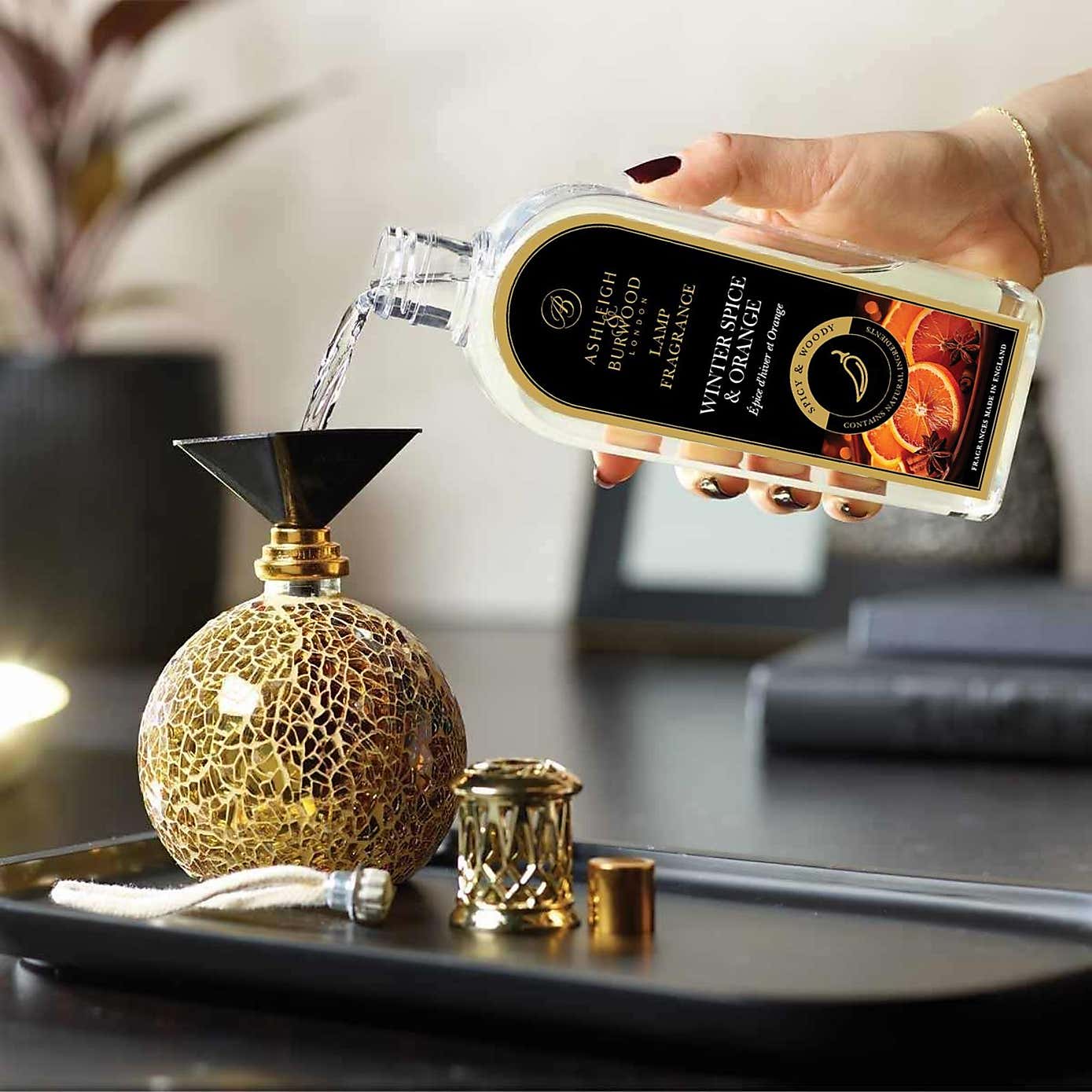 Carousel zoom image position 3 of 5