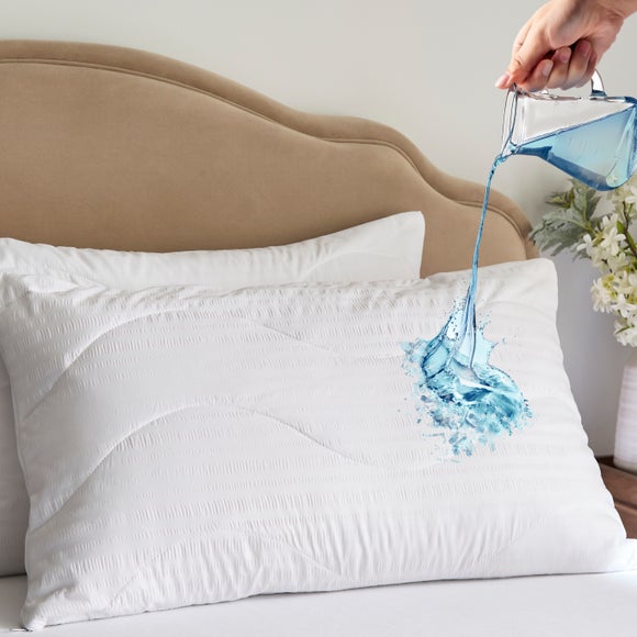 Carousel navigation image position 4 of 5