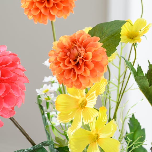 Carousel navigation image position 4 of 6