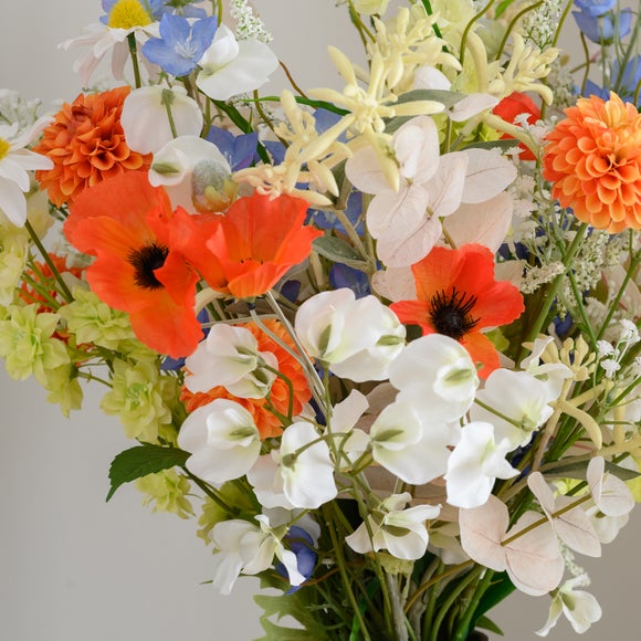 Carousel navigation image position 4 of 6